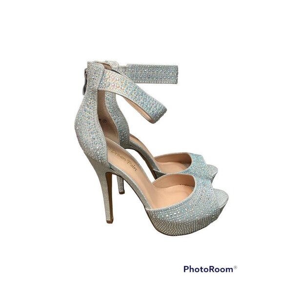 Dream Pairs Womens Gold Strappy Heels ( 5") Size 7  pump shoe (sku76) - Picture 1 of 4